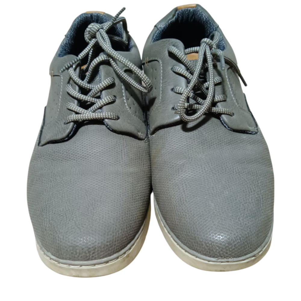 Falls‎ Creek Gray and White men's Casual Dress Shoes size 9.5